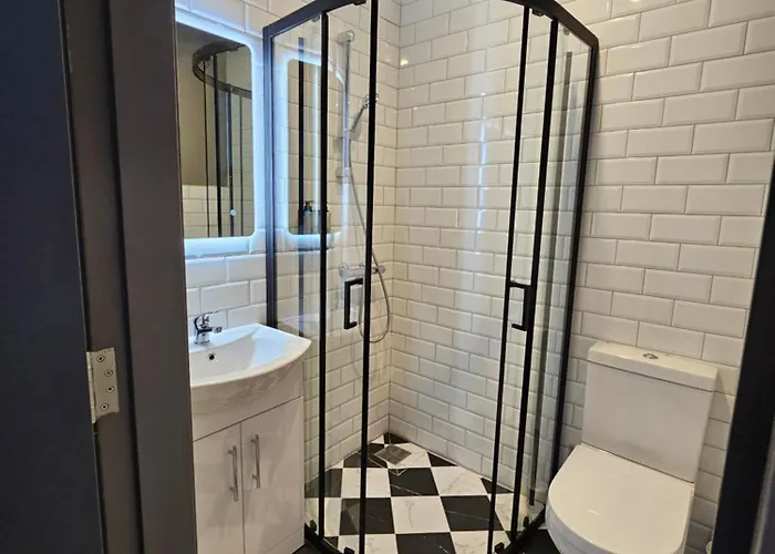 게스트하우스 The Abbeygate Townhouse